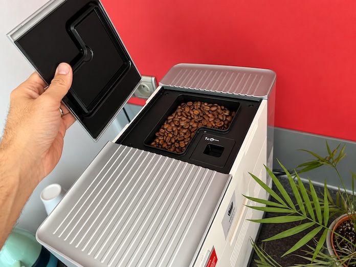 KitchenAid KF3, réservoir à grains de café